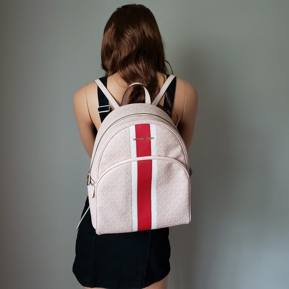 SOLD NWT Michael Kors Abbey Backpack and Wallet - Picture 2 of 8